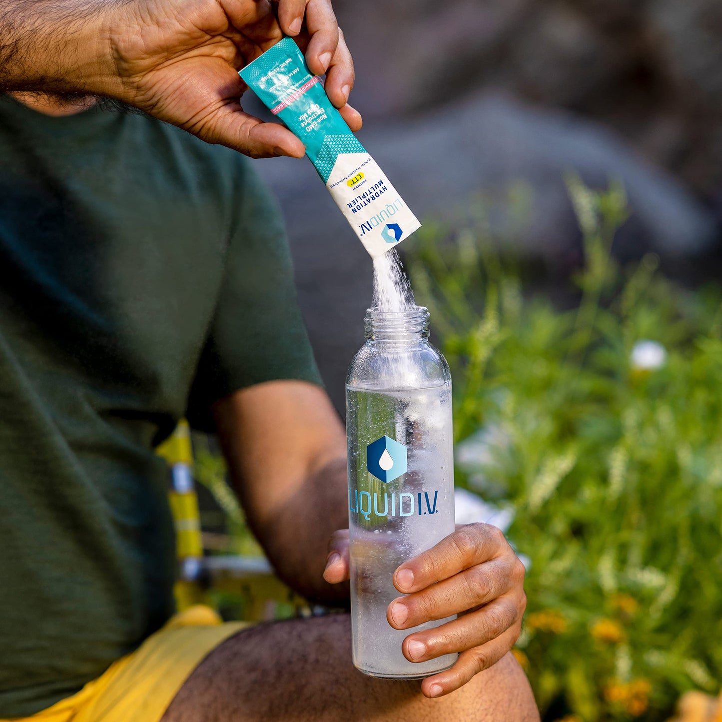Liquid I.V. Hydration Multiplier - Strawberry Lemonade - Hydration Powder Packets | Electrolyte Drink Mix | Easy Open Single-Serving Stick | Non-GMO |16 Sticks