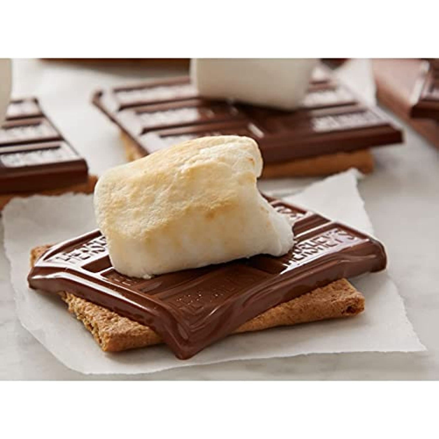 HERSHEY'S Milk Chocolate King Size Candy, Full size, 2.6 oz Bar