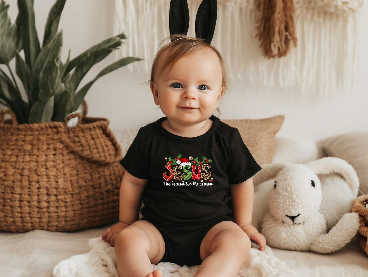 Jesus Is The Reason For The Season Custom T-shirt, Christmas Shirt, Christian Outfit, Religious Gift, Jesus Lover Shirt, Noel Shirt