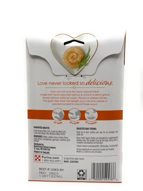 Fancy Feast Savory Pur�e Naturals With Natural Salmon & Tuna In A Demi-Glace Cat Treats