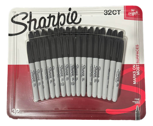SHARPIE Permanent Markers | Fine Point | 32 Count (Black)