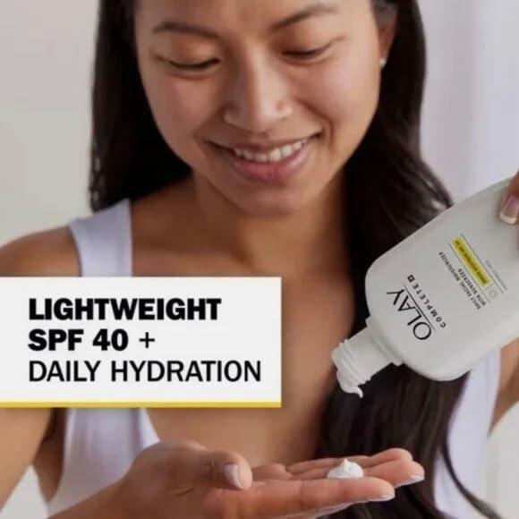 Olay Complete Daily Facial Moisturizer with SPF 40 Sunscreen, 2 Pack, 177 mL (6.0 FL OZ) each, 354 mL (12.0 FL OZ) Total