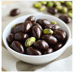 Member's Mark Dark Chocolate Covered Pistachios, 22 Ounces, Resealable Bag