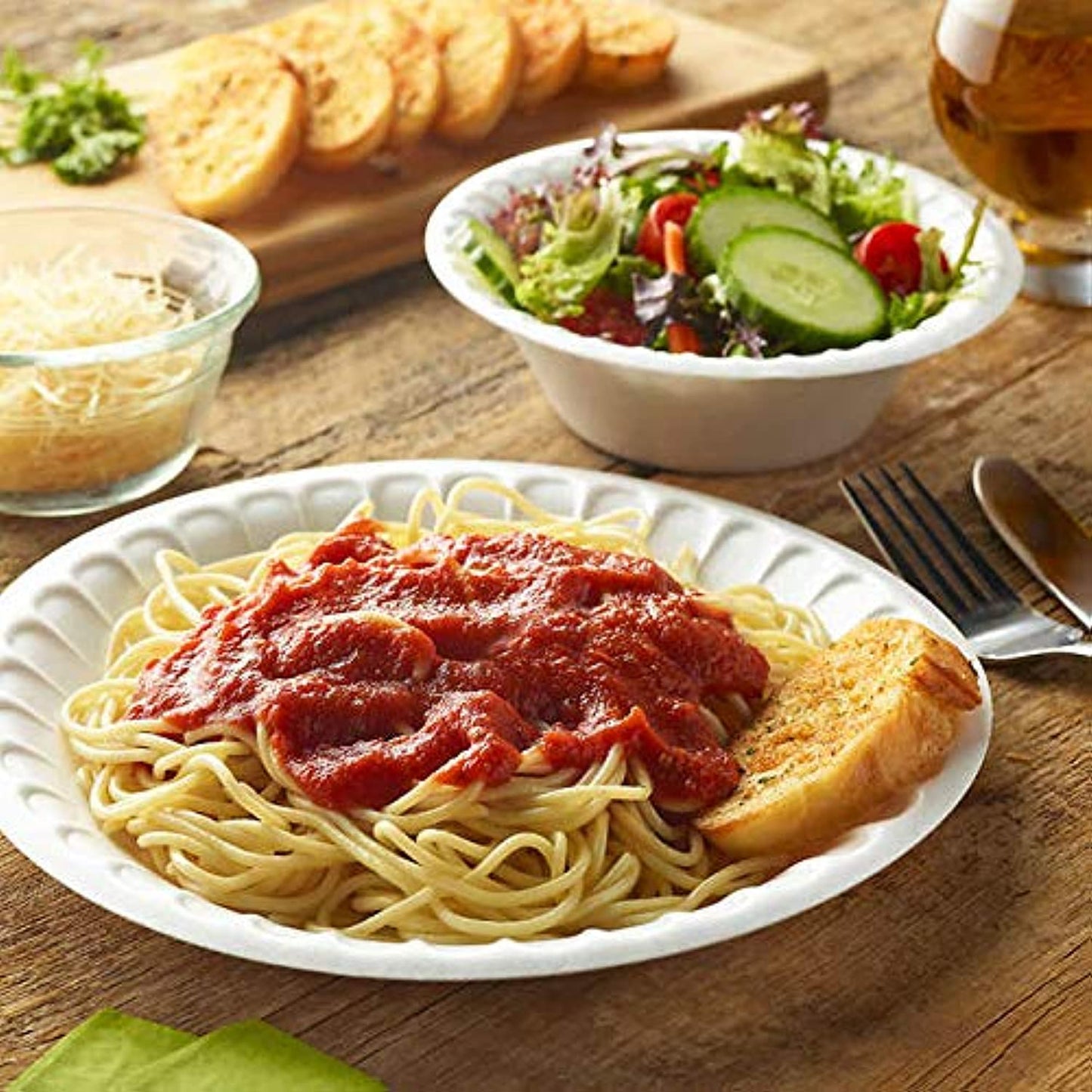 Hefty Super Weight 8 7/8 in Foam Plate, 220-count