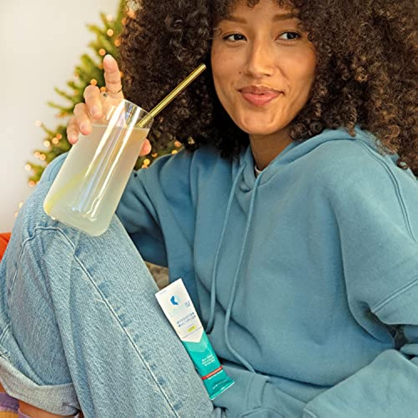 Liquid I.V. Hydration Multiplier - Strawberry - Hydration Powder Packets | Electrolyte Drink Mix | Easy Open Single-Serving Stick | Non-GMO | 48 Sticks