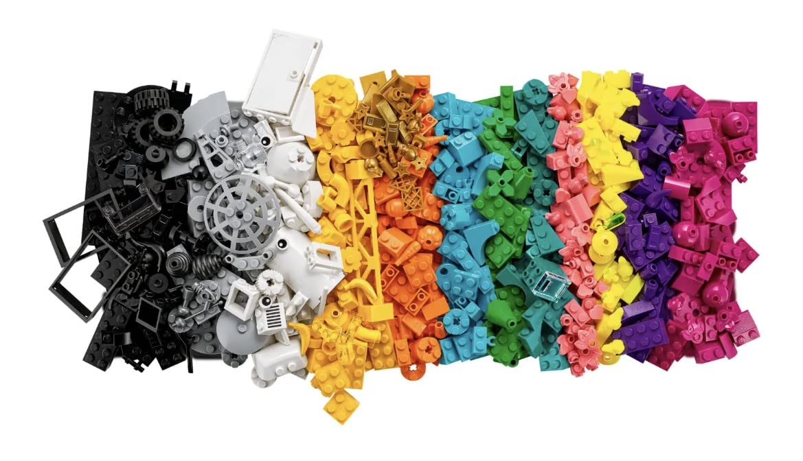 LEGO Classic Space Mission Set - 1700 Pieces