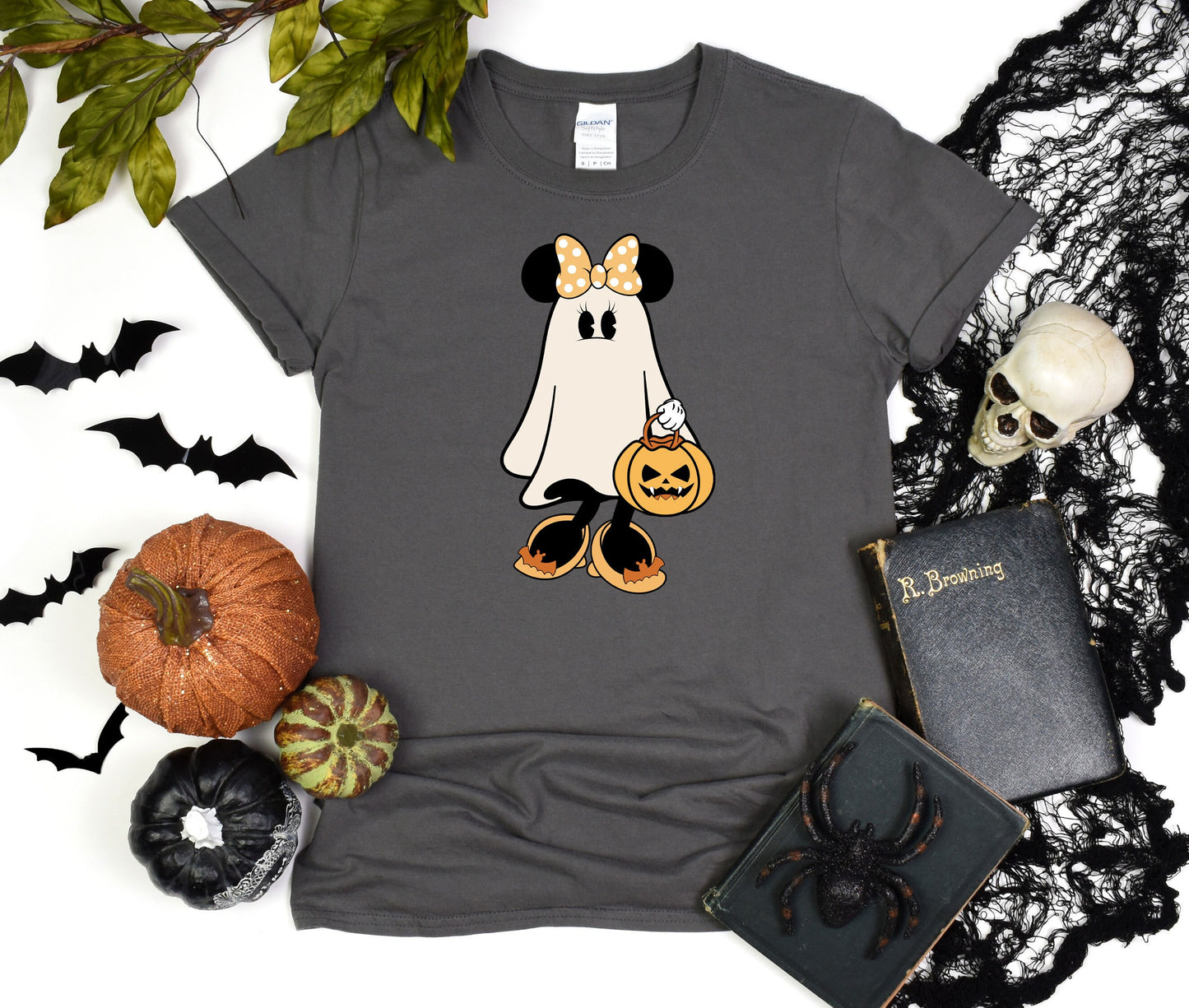Minnie Ghost Halloween Shirt, Disney Retro Minnie Spooky Season Tee, Minnie's Not So Scary Halloween T-Shirt, Halloween Gift Pumpkin Shirt