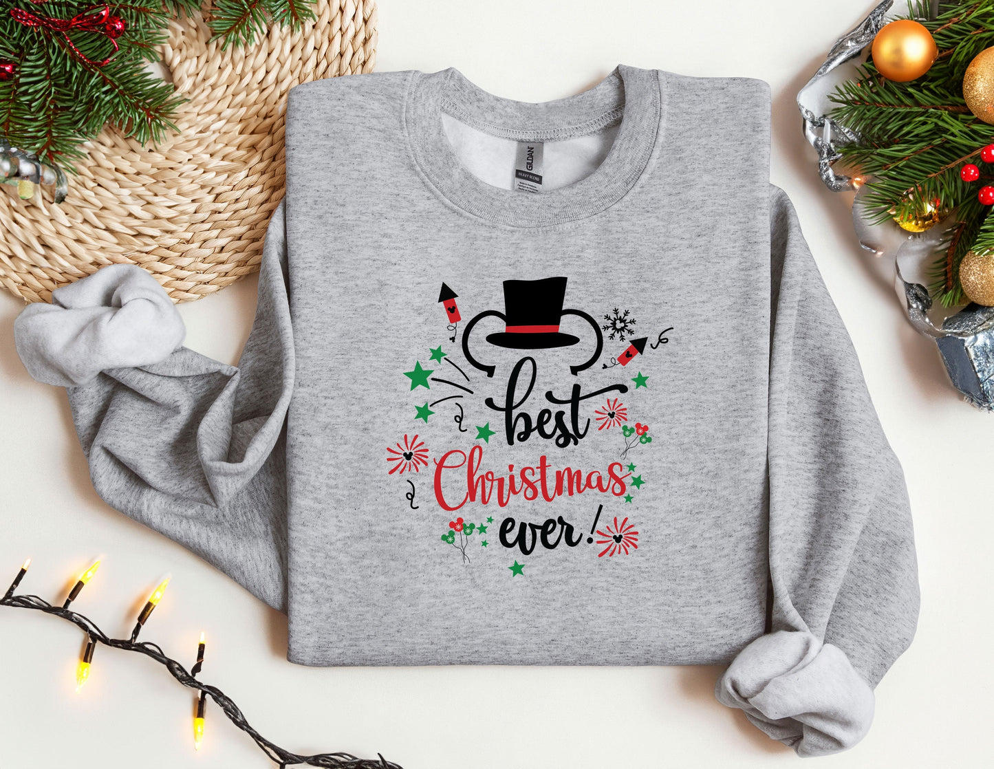 Christmas Disney Sweatshirt, Trendy Sweatshirt, Disneyland Sweatshirt, Oversized Sweatshirt, Christmas Sweatshirt, Christmas Gift