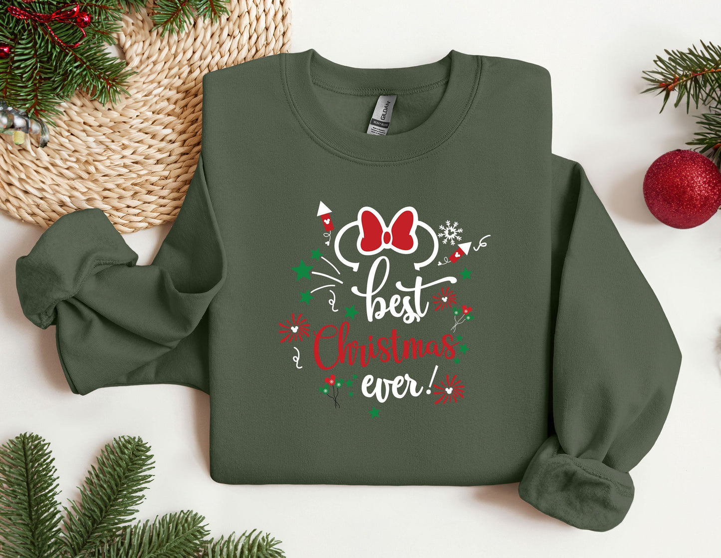 Christmas Disney Sweatshirt, Trendy Sweatshirt, Disneyland Sweatshirt, Oversized Sweatshirt, Christmas Sweatshirt, Christmas Gift