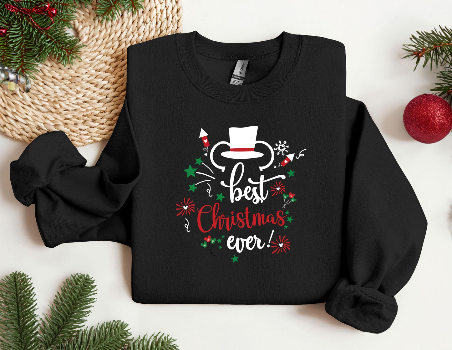 Christmas Disney Sweatshirt, Trendy Sweatshirt, Disneyland Sweatshirt, Oversized Sweatshirt, Christmas Sweatshirt, Christmas Gift